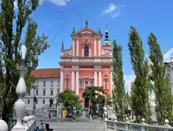 Small Group Guided Tour of Ljubljana & Lake Bled from Zagreb